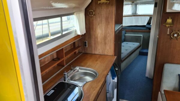 Fairline 32 Phantom - Image 9