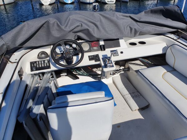 Bayliner 2858 /Diesel/Bovpropel - Billede 2