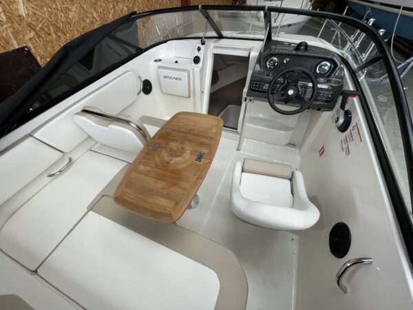 Bayliner VR5 Cuddy - Billede 3