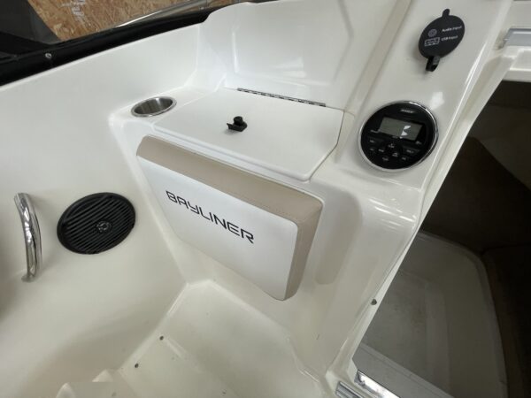 Bayliner VR5 Cuddy - Billede 6