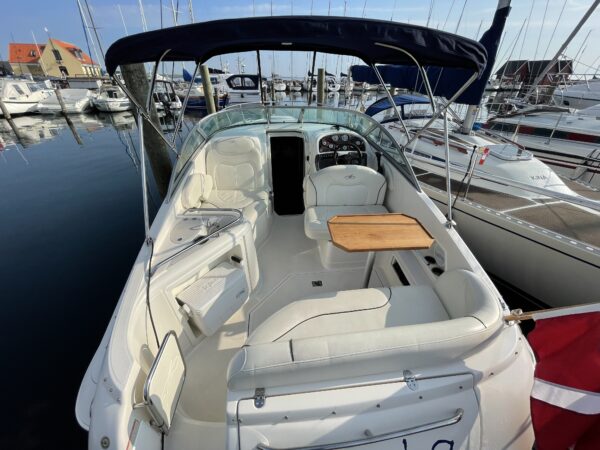 Monterey 250 Cruiser - Image 6