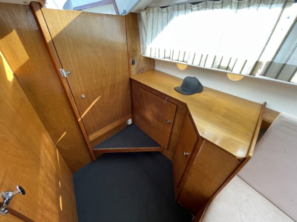 Fram 690 - Image 12