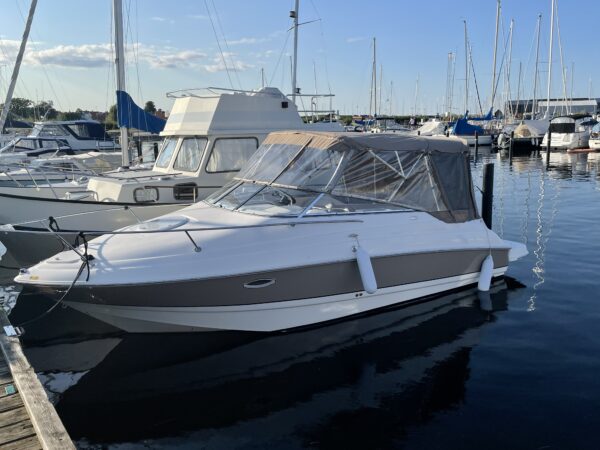 Larson 220 Cabrio - Image 2