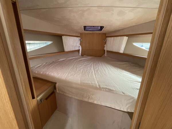 Galeon 335 HTS - Image 22