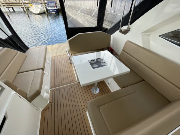 Galeon 335 HTS - Image 8