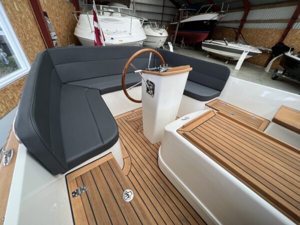 Enkhuizen Tender 630 - Image 11