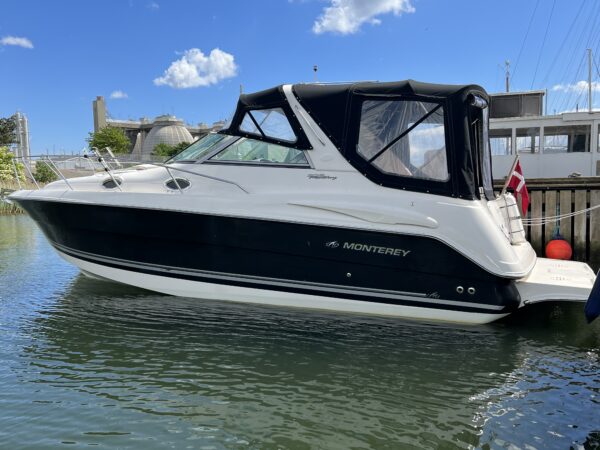 Monterey 302 Cruiser DIESEL
