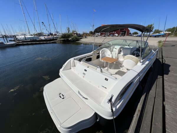 Sea Ray 235 weekender - Billede 3