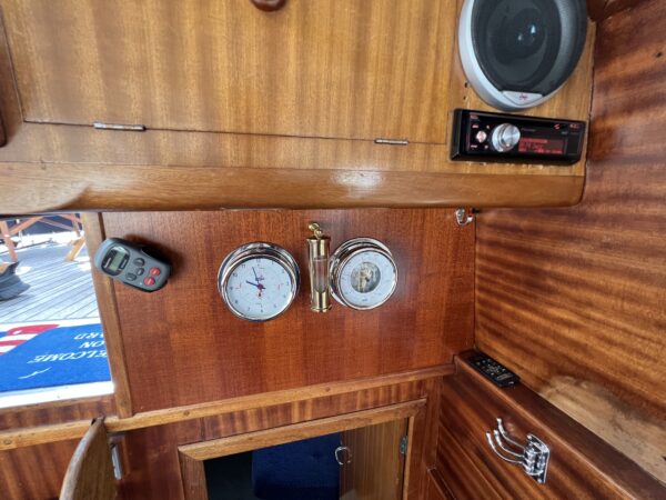Broom 35 European - Image 30