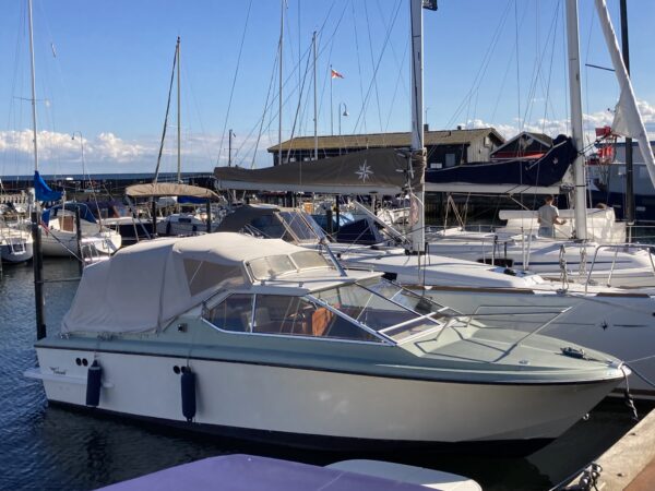 Coronet 24 Midi