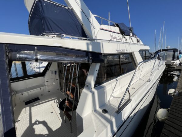 Princess 415 Flybridge - Image 6