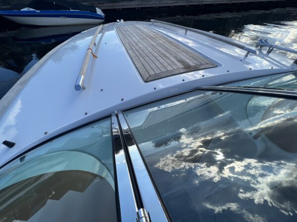 Chris Craft Corsair 28 Heritage Edition - Image 9