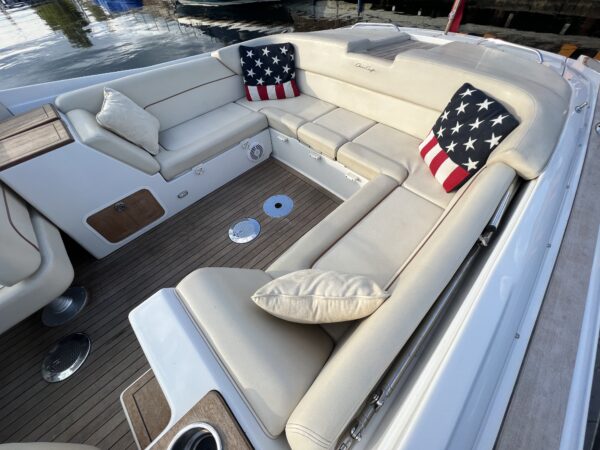 Chris Craft Corsair 28 Heritage Edition - Image 10
