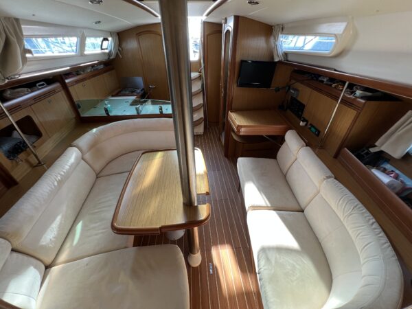 Jeanneau Sun Odyssey 36i - Image 24