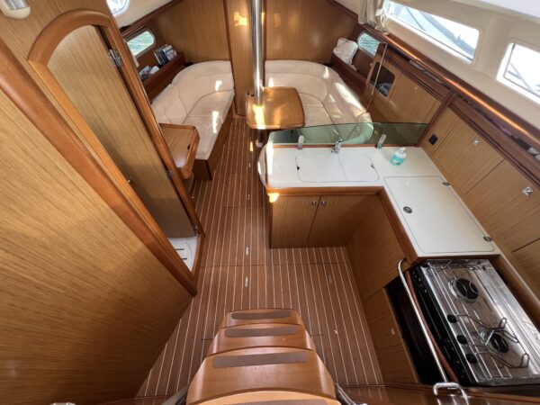 Jeanneau Sun Odyssey 36i - Image 16
