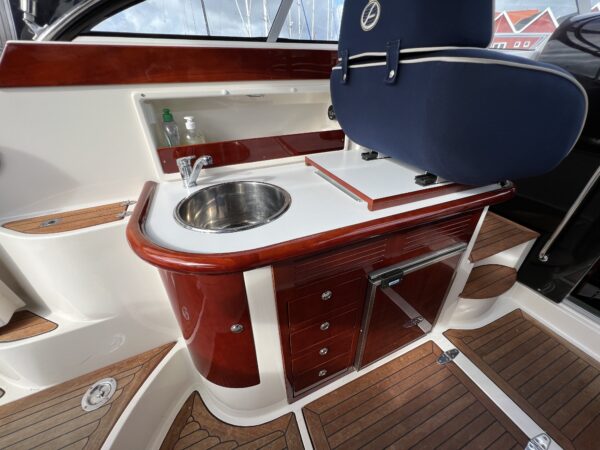 Aquador 26 DC - Image 9