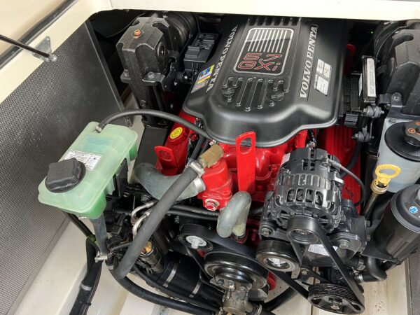 Aquador 26 DC - Image 17