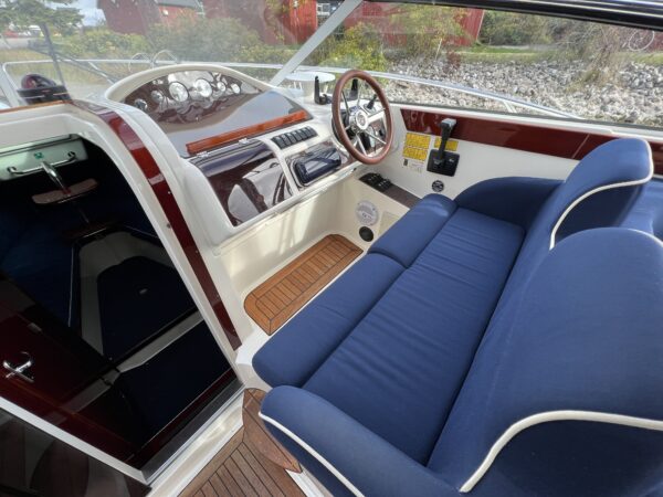 Aquador 26 DC - Image 10