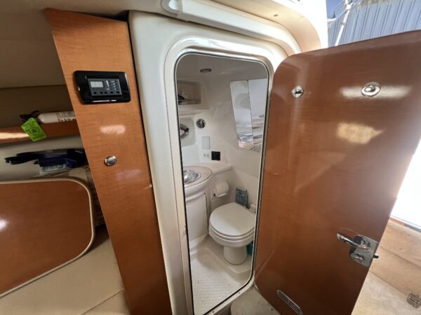 Chaparral 250 Signature - Image 10