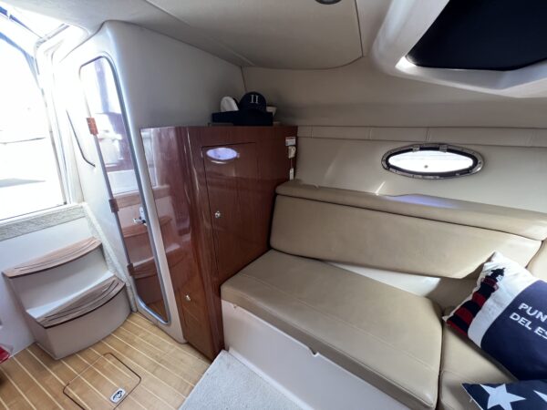 Regal 2860 Window Express - Image 20