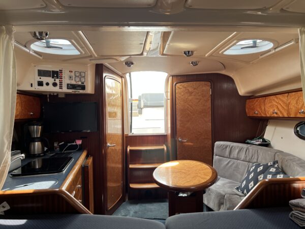 Bavaria 32 Sport - Image 25