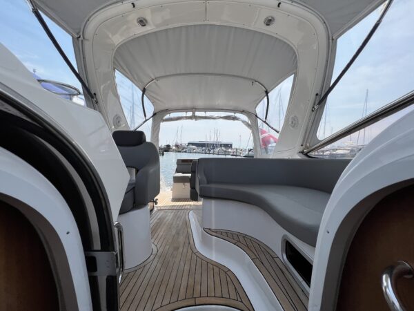 Bavaria 32 Sport - Image 30