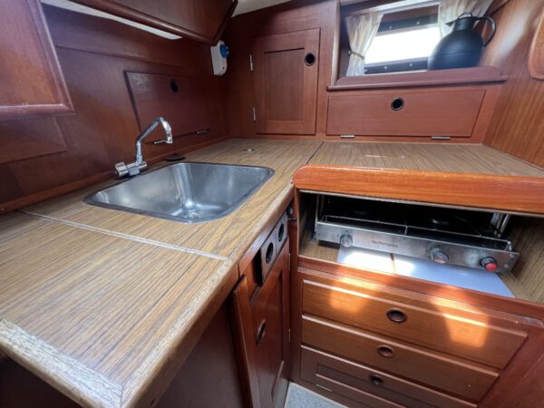 Hallberg Rassy 312 - Image 23