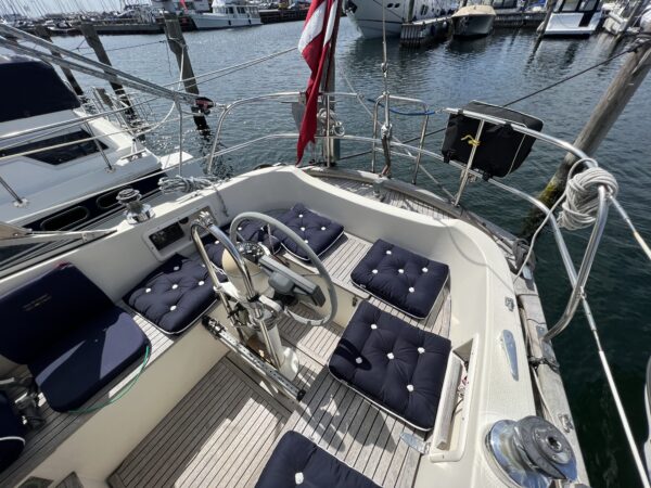Hallberg Rassy 312 - Image 9