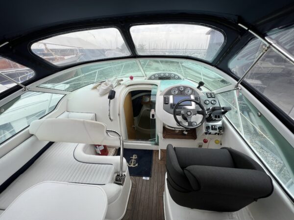Fairline 30 Targa - Image 4