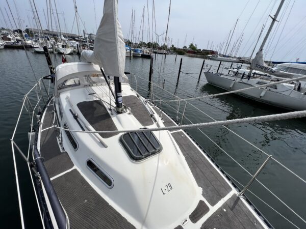 L 29 Sejlbåd / Nyere Motor - Image 6