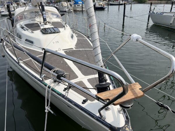 L 29 Sejlbåd / Nyere Motor - Image 3