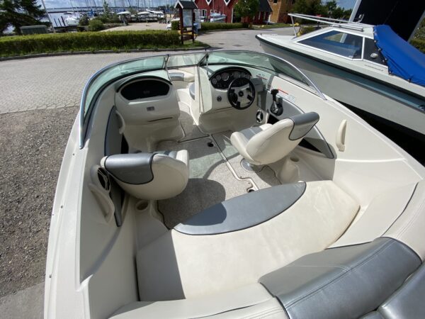 Sea Ray 185 Sport V6 - Image 2