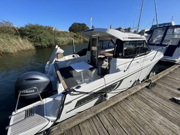 Jeanneau Merry Fisher 695