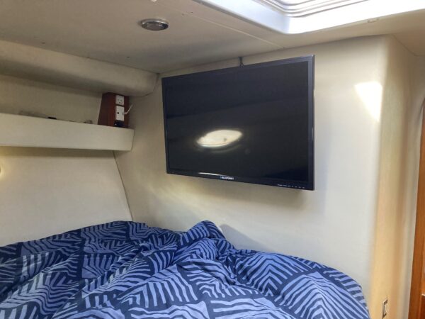 Sunseeker 35 Flybridge - Image 16