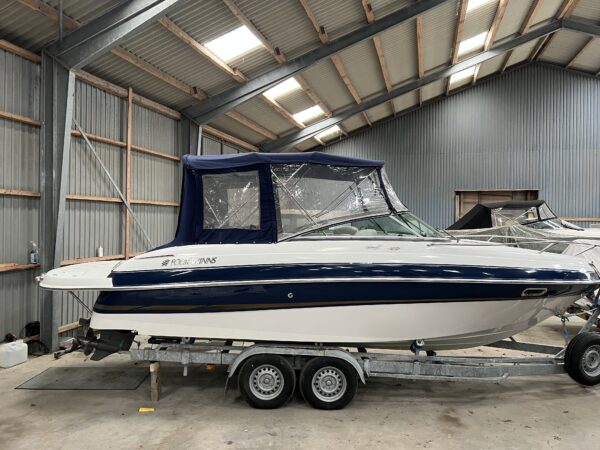 Four Winns 225 Sundowner