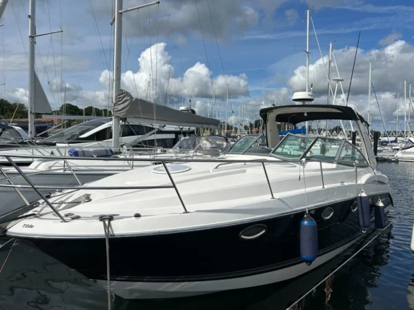 Monterey 355 Sport Yacht - Image 2