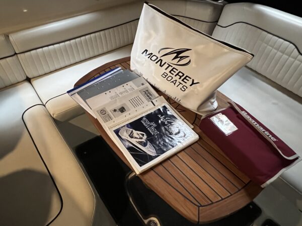 Monterey 355 Sport Yacht - Image 23