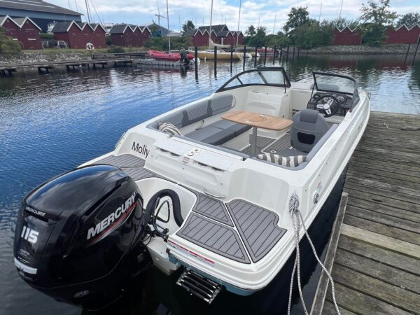 Bayliner VR4 OB - Image 4