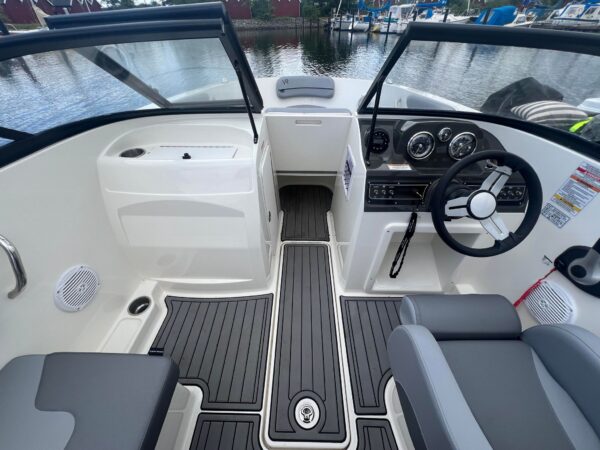 Bayliner VR4 OB - Image 8