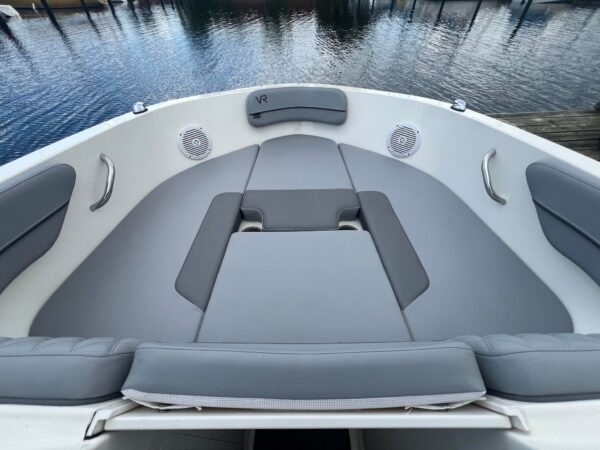 Bayliner VR4 OB - Image 10