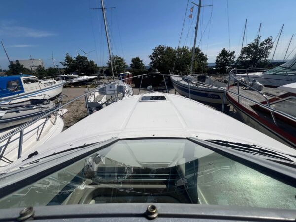 Sea Ray 315 Sundancer - Image 5