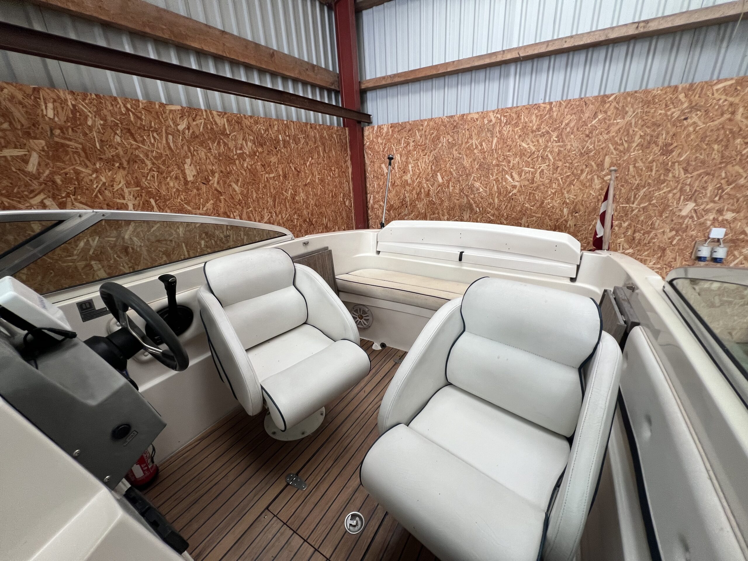 Uttern 55DC m/ Mercruiser 3,0L - Billede 4