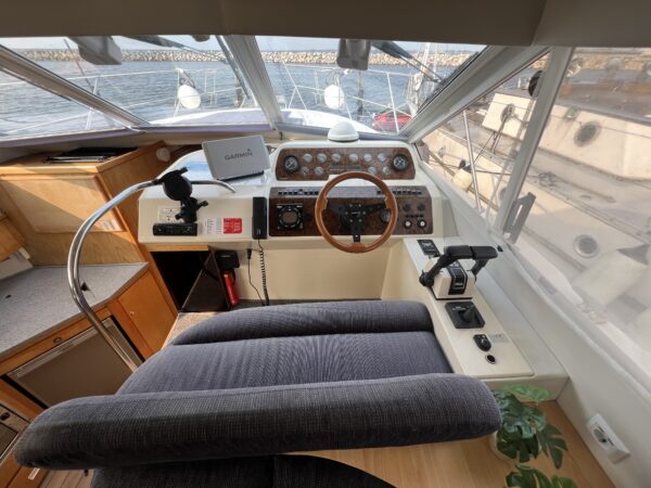 Fairline 37 Corsica - Image 17