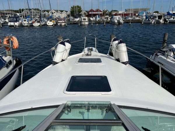 Sea Ray Sundancer 270 - Image 3