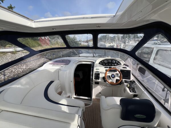 Bavaria 34 Sport HT - Image 11