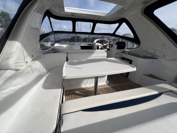 Bavaria 34 Sport HT - Image 9