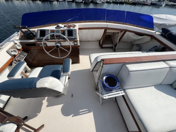 Bayliner 4050 Bodega - Image 13