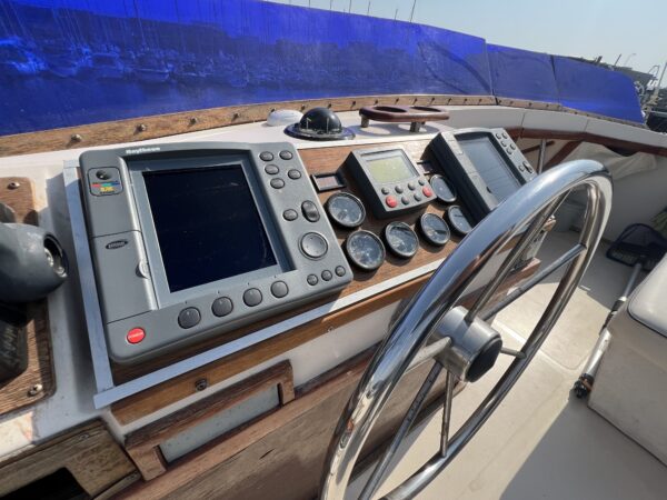 Bayliner 4050 Bodega - Image 16