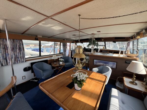 Bayliner 4050 Bodega - Image 19