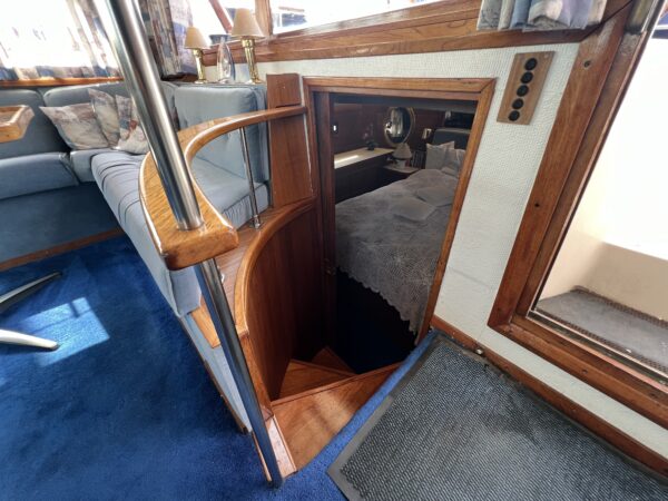 Bayliner 4050 Bodega - Image 30
